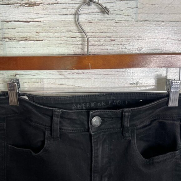 American Eagle Outfitters High Rise Black Jeans high rise jegging distressed 8 - Picture 4 of 9